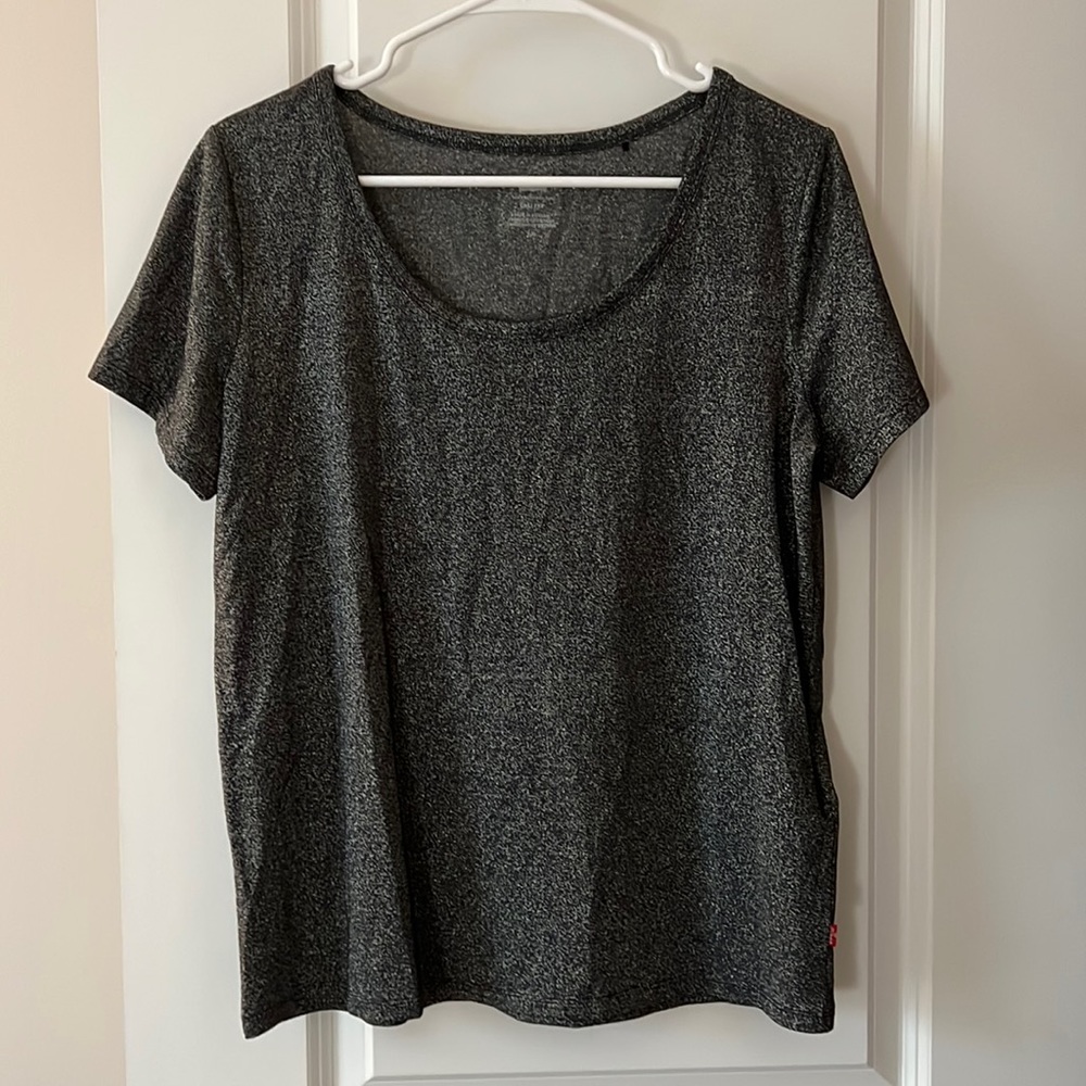 Levi’s dark gray glitter short sleeve top